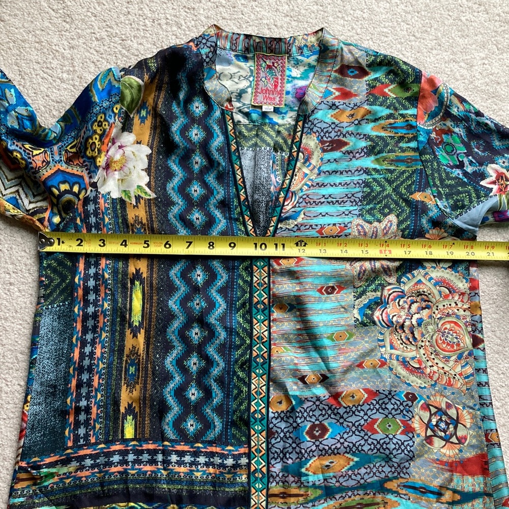 Johnny Was silk top - Picture 8 of 10